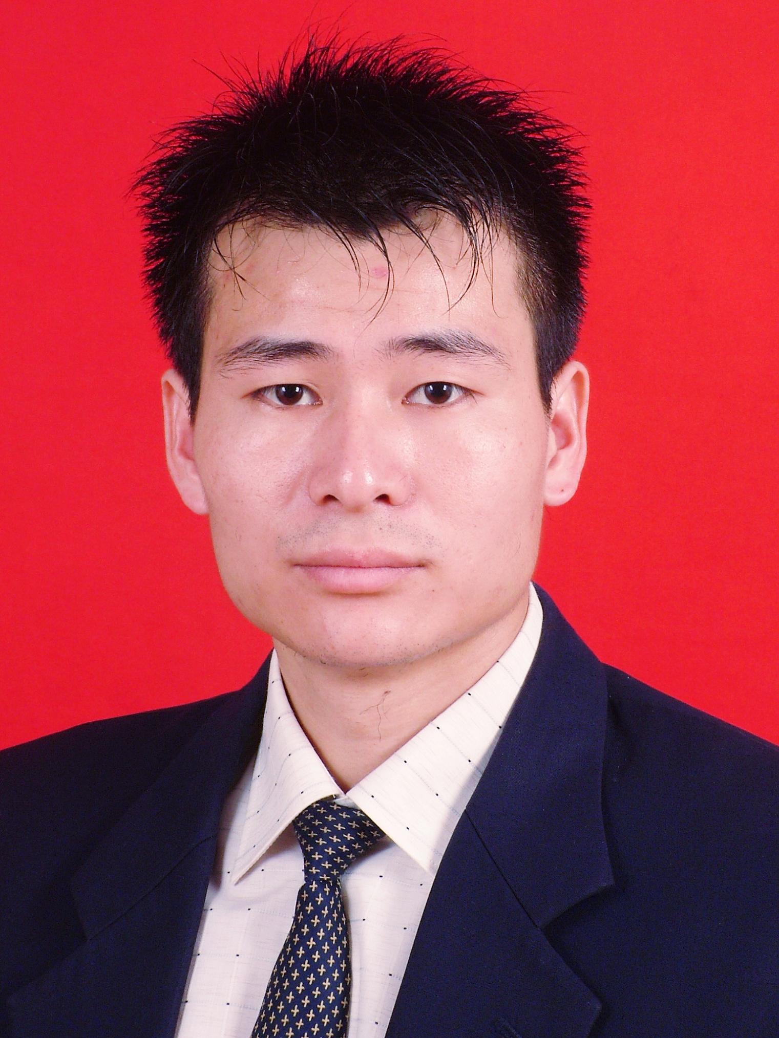 陈 晓